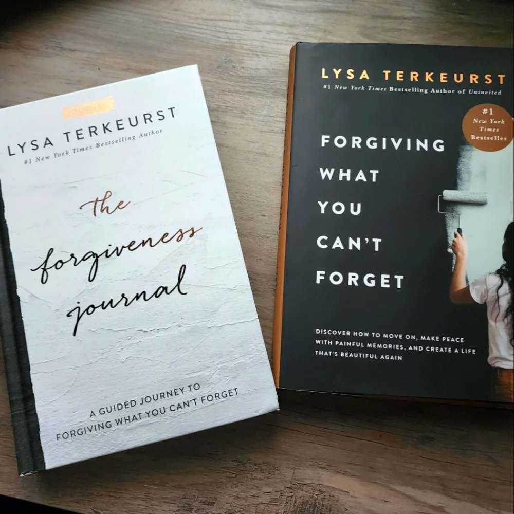 Forgiving What You Can't Forget & The Forgiveness Journal Book bundle - Picture 1 of 4